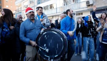 El Gordo de la Lotería de Navidad, 72.480, baña en millones a un club de baloncesto de Madrid: "Ahora podemos fichar a LeBron James"