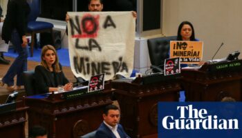 El Salvador overturns metals mining ban, defying environmental groups