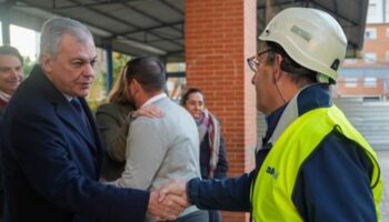 El alcalde destaca la solución del nuevo comedor provisional del colegio Valdés Leal de Sevilla