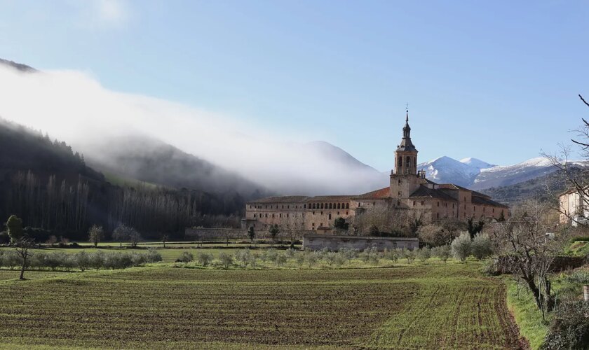 El anticiclón se afianza en la Península, donde habrá niebla en una docena de provincias, más de 20 grados en el sur y menos de 10 en el norte