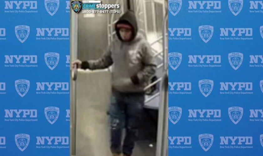 El hombre acusado de quemar viva a una mujer en el metro de Nueva York confiesa que había bebido «mucho»