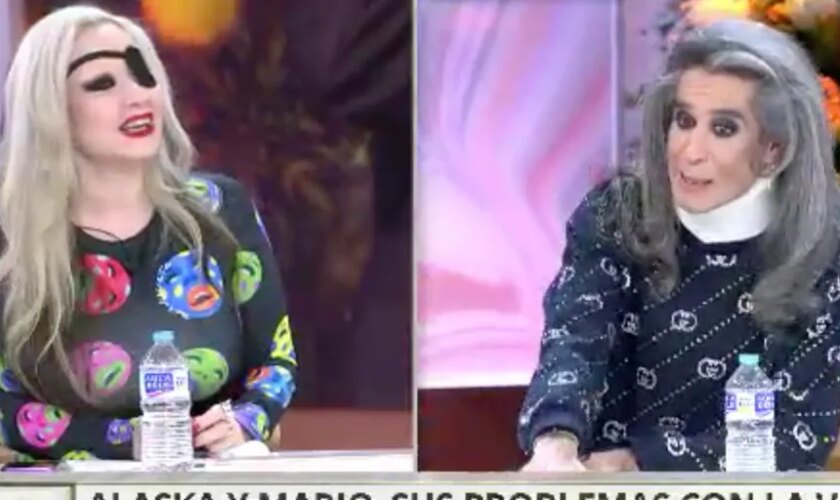 El momento «matrimoniadas» de Alaska y Mario Vaquerizo en directo: «Te pido perdón, cariño, porque…»