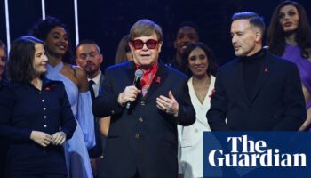 Elton John reveals he is unable to watch his own musical after losing eyesight