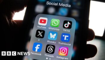 Facebook, Instagram and Whatsapp down in mass Meta outage