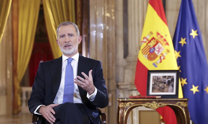 Felipe VI se centra en el "bien común": pide un "pacto de convivencia" y hace una "demanda de serenidad"