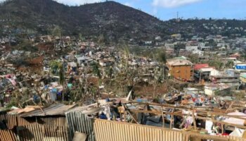 Francia teme que haya "cientos de muertos" tras el paso del ciclón Chido en las islas Mayotte