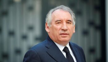 François Bayrou premier ministre : la gauche s’indigne, le RN annonce qu’il ne censurera pas «a priori» ce gouvernement