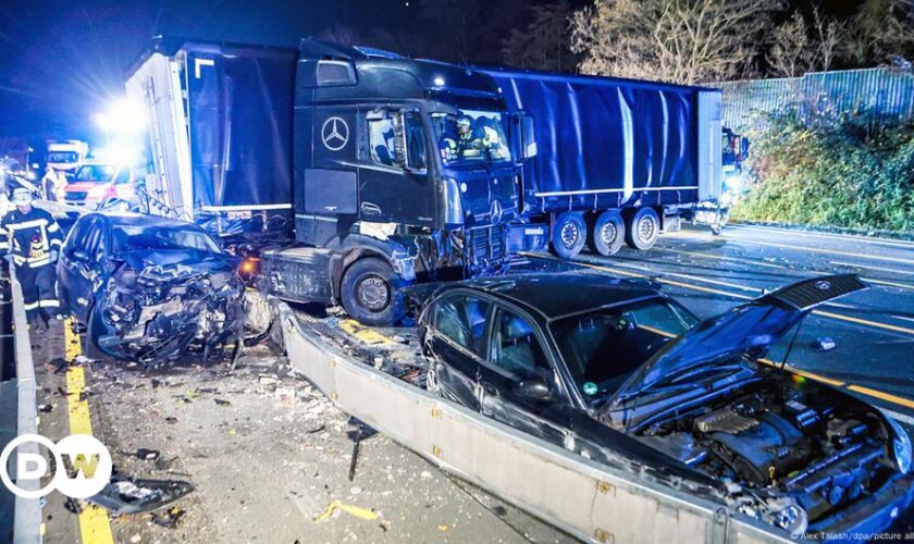 Germany: Trucker leaves trail of destruction after amok ride