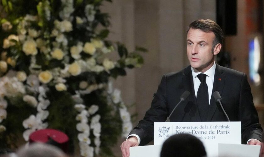 Guillaume Tabard : «Emmanuel Macron, couronne de gloire, couronne de dérision»