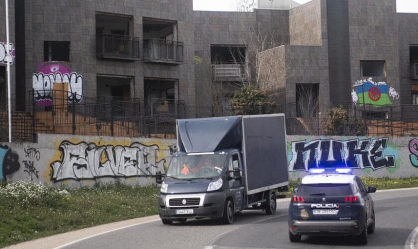 Herido por arma blanca un joven de 27 en el fortín okupa de San Blas