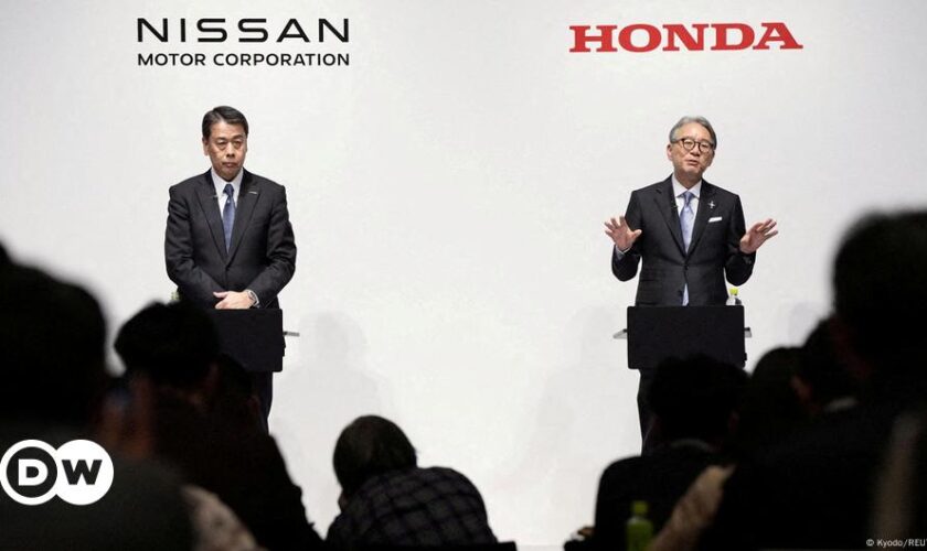 Honda and Nissan launch negotiations for historic merger