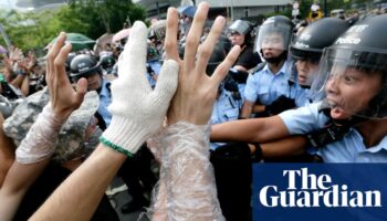 Hong Kong police issue bounties for six more overseas activists