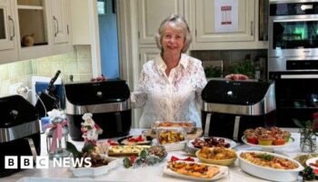 'I cook my Christmas dinner in five air fryers'