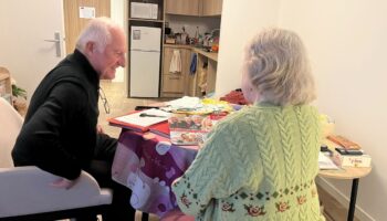 Ivry-sur-Seine : la résidence médicalisée ferme, Madeleine, 97 ans, a deux mois pour déménager