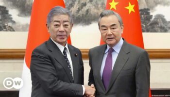 Japan FM visits China, seeking 'positive direction' for ties