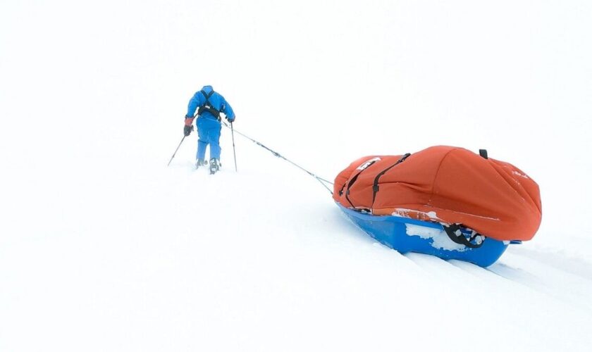 « Je m’y sens vivant » : après un premier échec, l’explorateur amateur Moufid Taleb retente une dangereuse aventure sous la neige