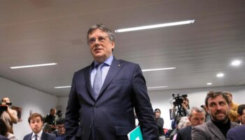 Junts confirma que Sánchez ofreció a Puigdemont un saludo con foto