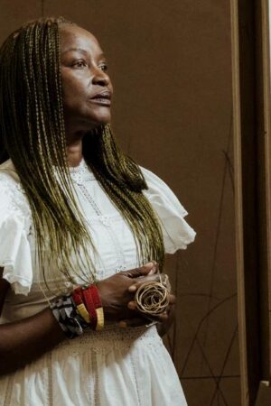 Koyo Kouoh, première femme africaine à devenir commissaire de la Biennale de Venise