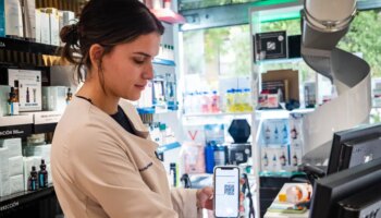 La Junta de Andalucía abre el plazo para la adjudicación de 122 nuevas oficinas de farmacia