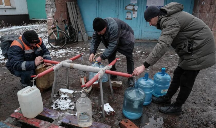 La batalla por Pokrovsk se intensifica al acercarse tropas rusas a 3 kilómetros de la ciudad, uno de sus objetivos clave en la región ucraniana