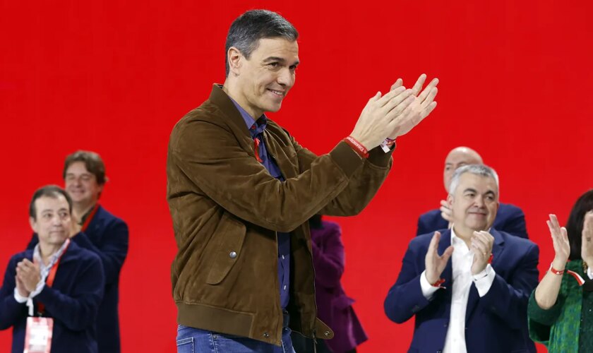 La guerra de Sánchez que aísla a España