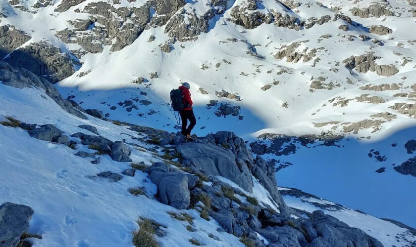 Localizado con vida el joven montañero leonés desaparecido desde hace cuatro días en Picos de Europa