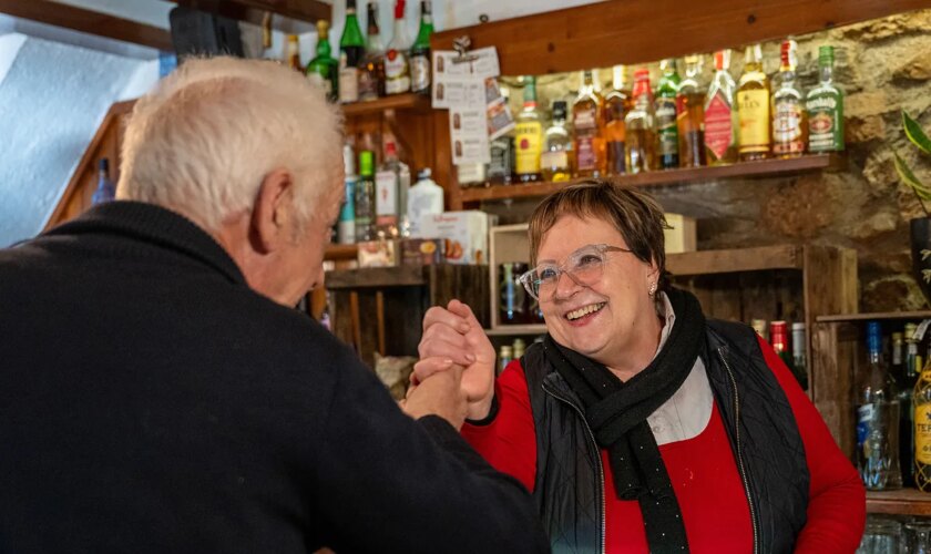 ‘Los calvos’ de Sant Boi y Can Mariano, el restaurante de una famosa serie de ‘true crime’ en el Pirineo, protagonistas al repartir millones en Cataluña