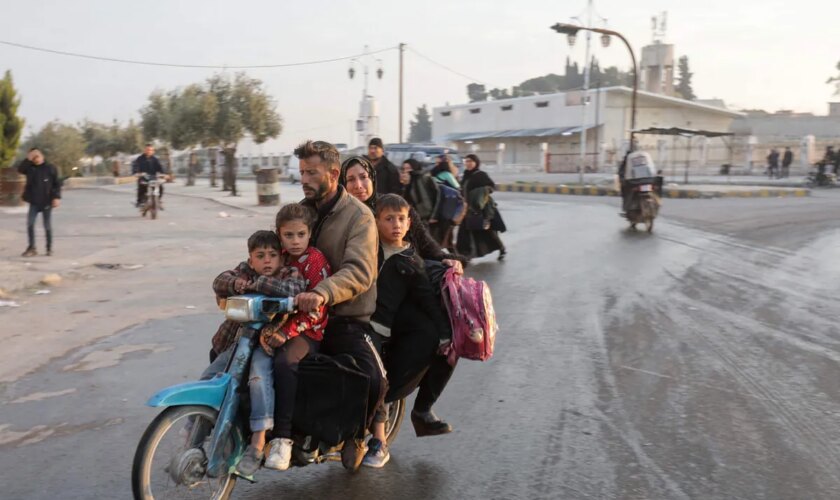 Los rebeldes sirios se encuentran a 5 km de la ciudad de Homs tras la toma de control de la estratégica Hama