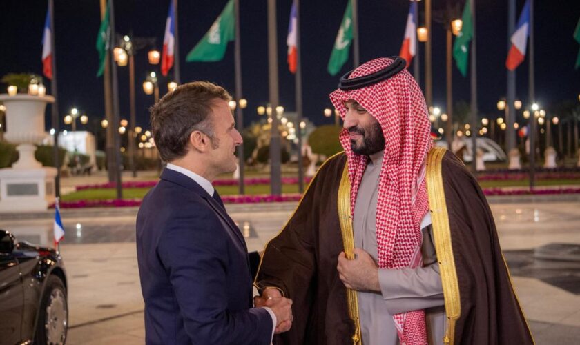 Macron et le prince héritier saoudien concluent un partenariat stratégique