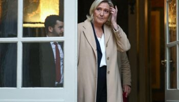 Marine Le Pen affirme que la censure de Michel Barnier « n’est pas inéluctable » s’il « accepte de négocier » avec le RN