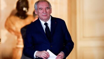 Mayotte : déplacement décalé d'un jour pour François Bayrou, en quête de «solutions concrètes»