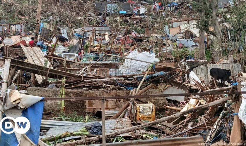 Mayotte prefect fears hundreds dead after Cyclone Chido