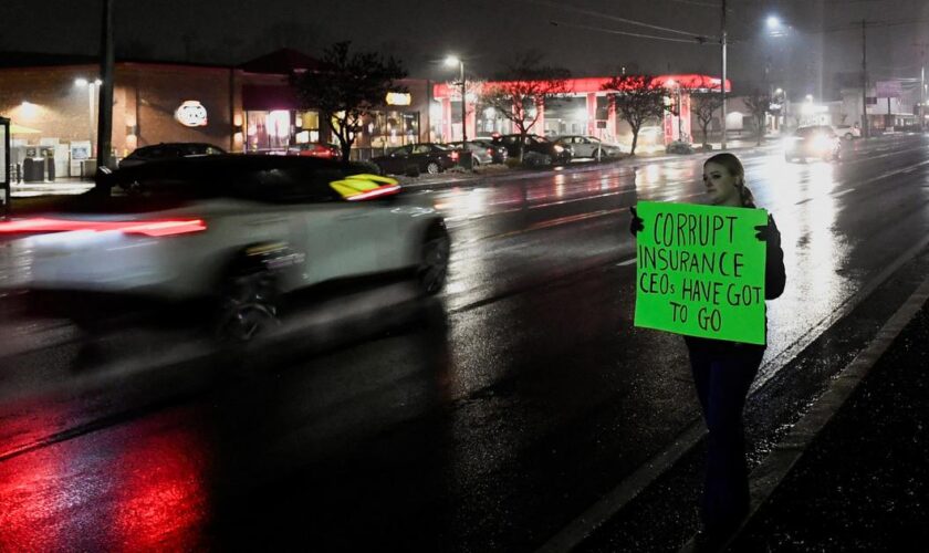 Meurtre de Brian Thompson : les entreprises américaines inquiètes pour la sécurité de leurs dirigeants