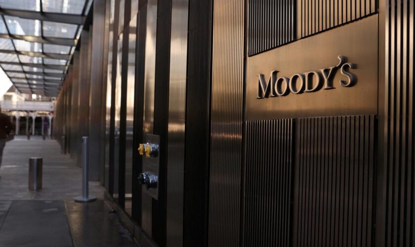 Moody's dégrade la note souveraine de la France d'un cran à Aa3