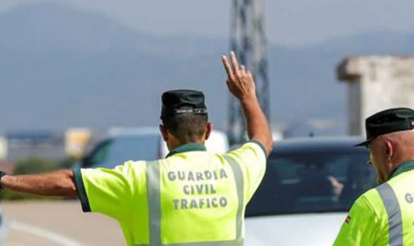 Muere en un accidente de tráfico tras volcar su vehículo en Arcos de la Frontera