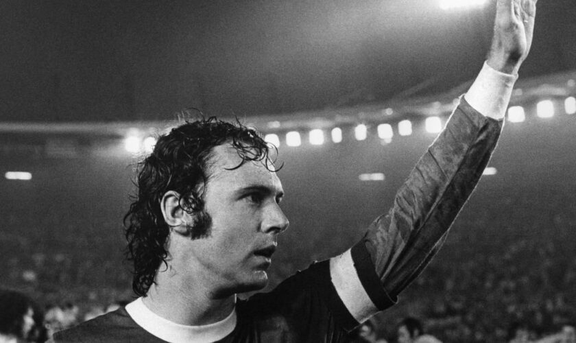 NE PAS PUBLIER - Beckenbauer, Boniface, Jazy, Geminiani... Ces sportifs décédés en 2024