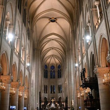 Notre-Dame de Paris : Noël célébré pour la première fois depuis l'incendie