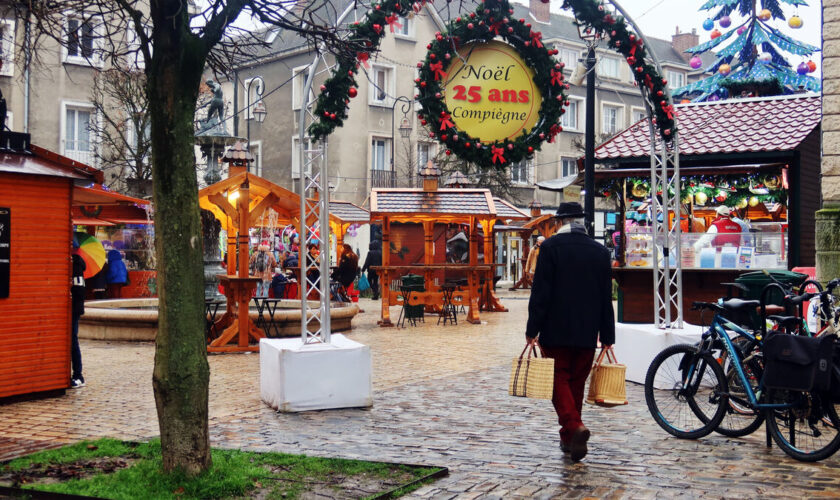 « On a fait 150 euros, c’est dramatique » : cette année, on dépense moins sur les marchés de Noël de l’Oise