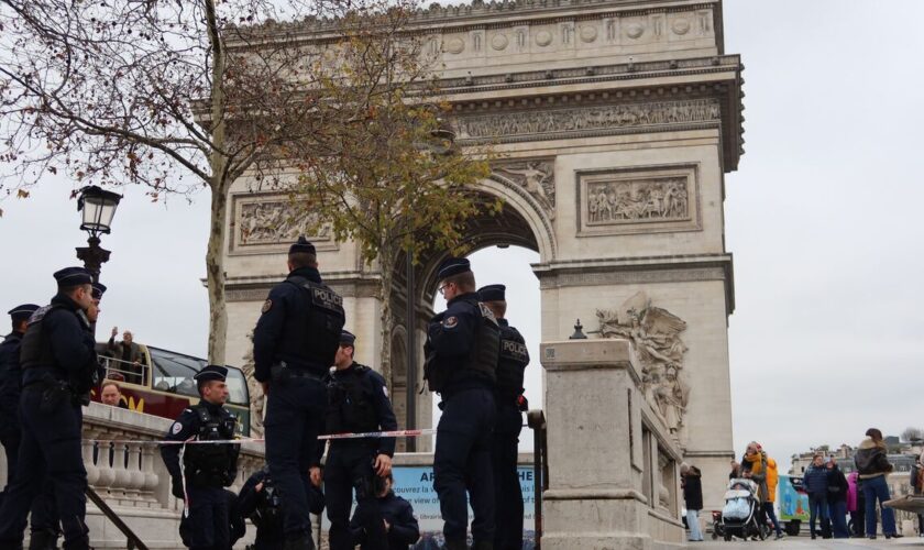 Paris : l’Arc de Triomphe évacué durant une heure après une fausse alerte à la bombe