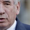 « Pas très esprit de Noël » : l’annonce du gouvernement, ou le jour où Bayrou a allongé la liste de ses ennemis