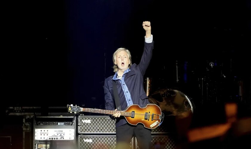 Paul McCartney celebra en Madrid el legado de los Beatles en un concierto gigante con aroma a despedida