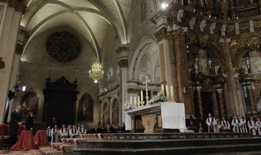 «Pedimos al Señor que ponga amor donde hay odio y perdón donde haya ofensa»: la homilía del funeral por las víctimas de la DANA