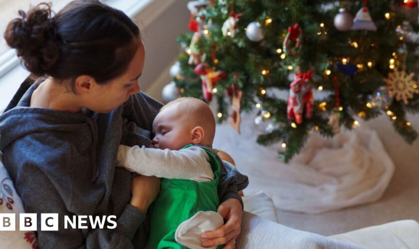 People seek NHS advice on drinking and breastfeeding at Christmas