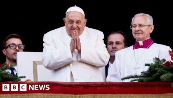 Pope urges negotiations to end Ukraine-Russia war