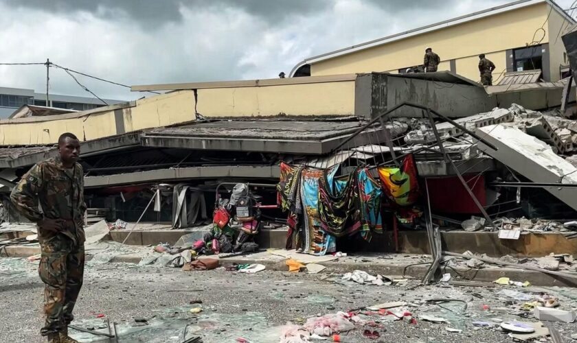 Puissant séisme au large du Vanuatu et brève alerte au tsunami