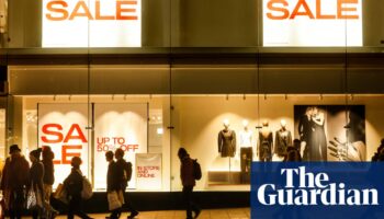 Retail sales in Great Britain weaker than expected despite early Black Friday deals