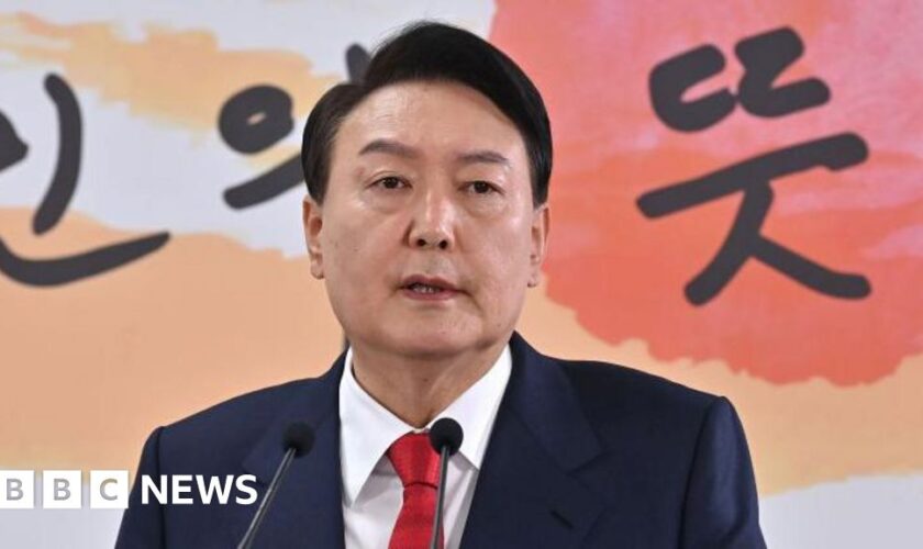 S Korea president apologises for martial law declaration