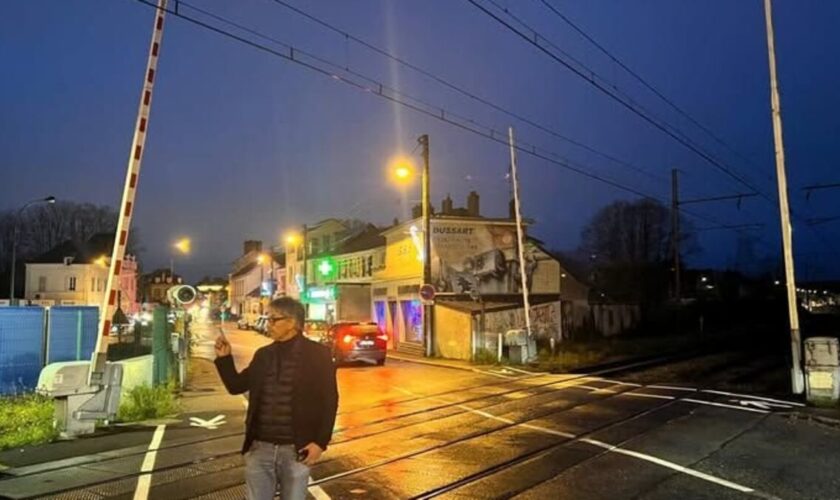 Saint-Pierre-lès-Nemours : le coup de gueule du maire après un accident évité de peu au passage à niveau