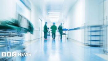 Scottish NHS reform 'urgently needed' - watchdog