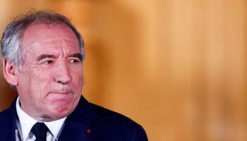 Sous les mandats de François Bayrou, la dette de Pau a presque doublé